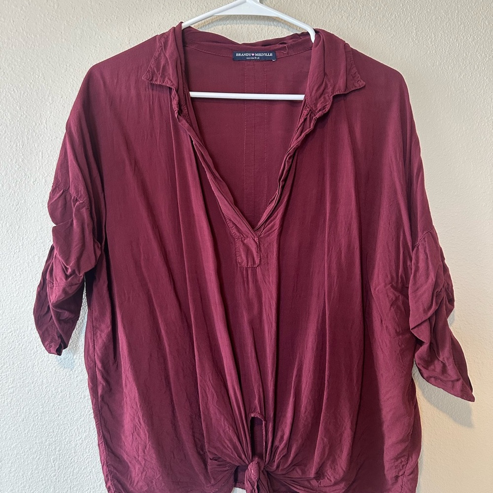 Casual, BOHO, Relaxed Fit Brandy Melville Tie Front Shirt